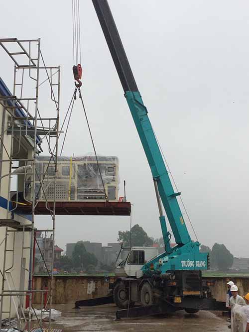 Bốc dỡ, xếp hàng hóa